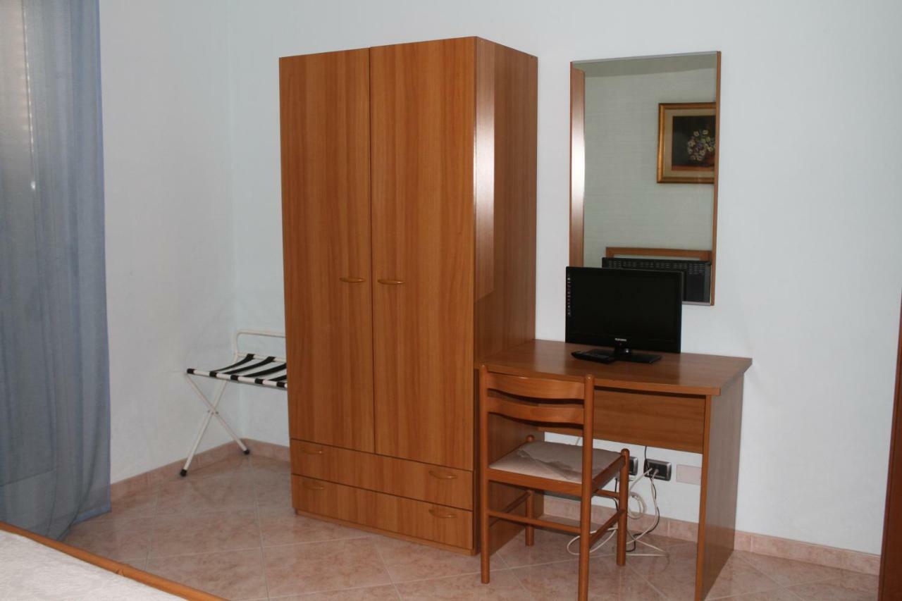 Bed and Breakfast Garden House Pozzallo Exterior foto